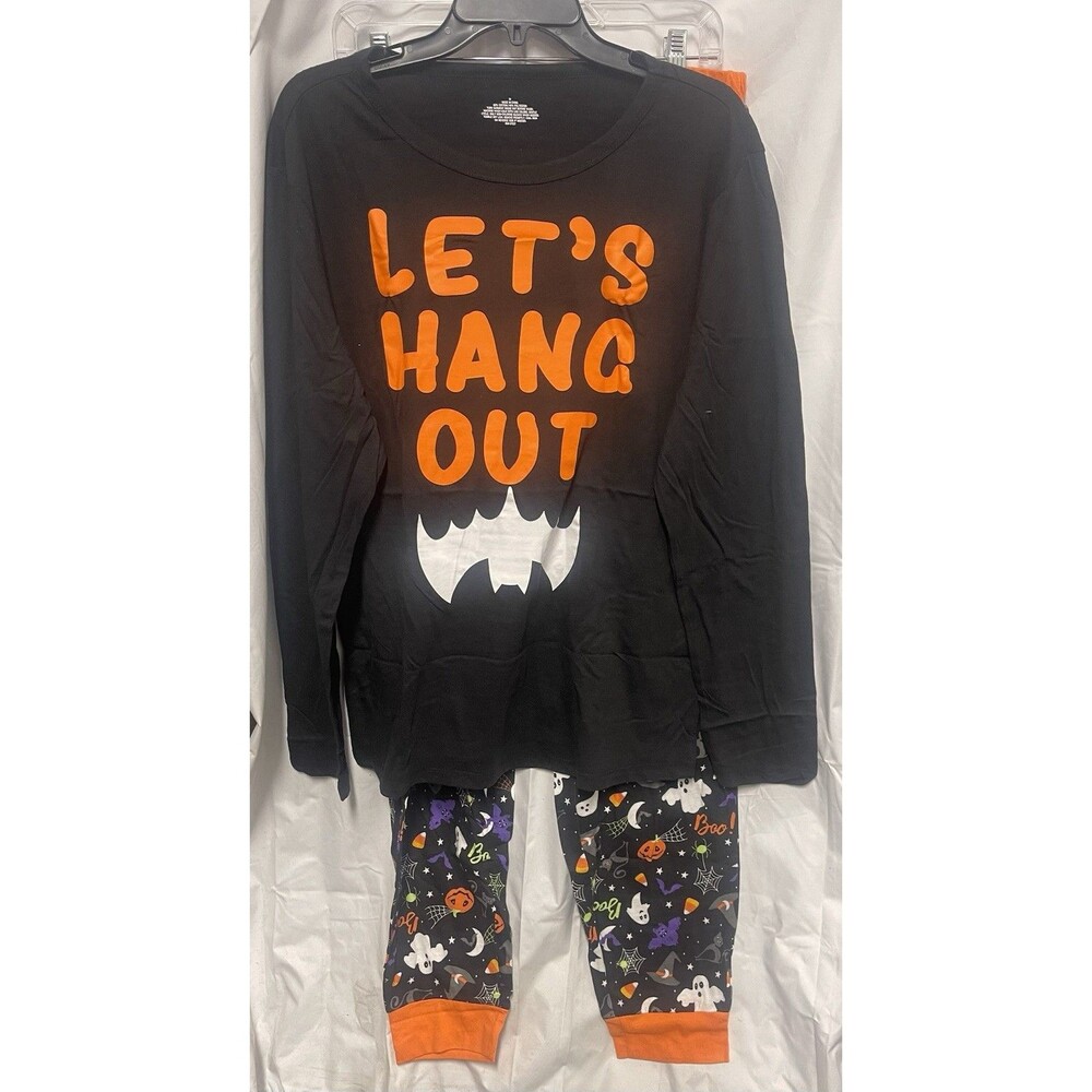 Men's "Let's Hang Out" Halloween pajama 2 Piece Set, Shirt And Pants Size Medium